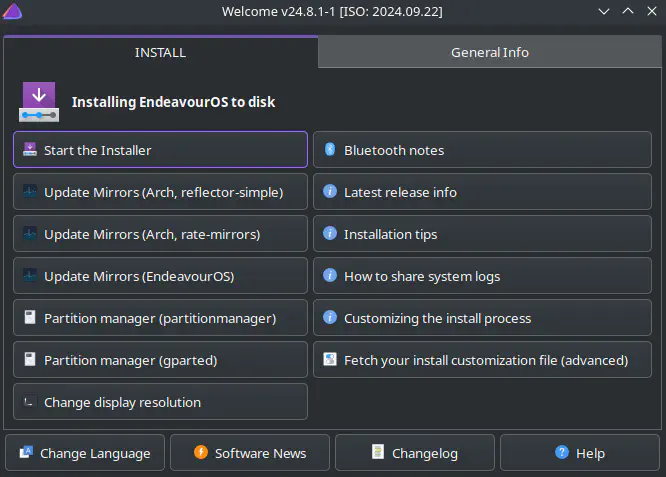 EndeavourOS’s welcome screen, showing links to scripts and wiki pages